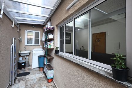 Apartamento à venda com 111m², 3 quartos e 1 vaga Apartamento à venda com 111m², 3 quartos e 1 vagaLavanderia