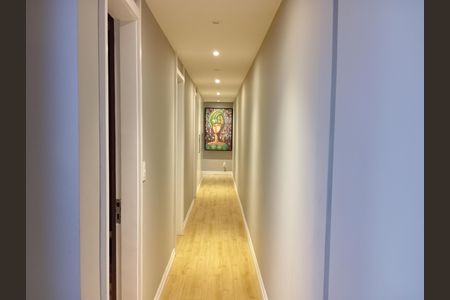 Apartamento para alugar com 166m², 3 quartos e 2 vagasCorredor 