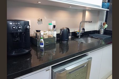 Apartamento para alugar com 166m², 3 quartos e 2 vagasCozinha 