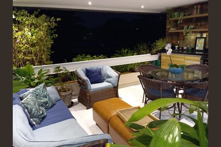 Apartamento para alugar com 166m², 3 quartos e 2 vagasVaranda