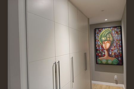 Apartamento para alugar com 166m², 3 quartos e 2 vagasArmario 