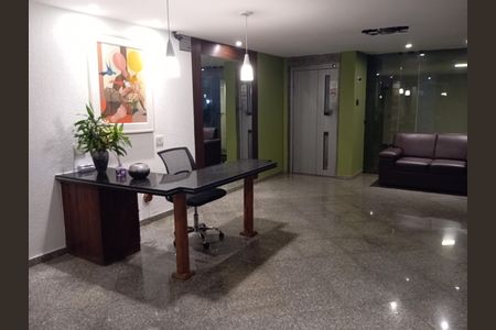 Apartamento para alugar com 166m², 3 quartos e 2 vagasHall de entrada 