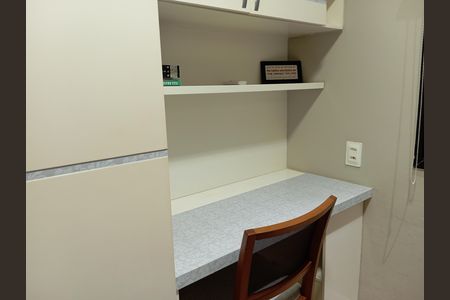 Apartamento para alugar com 166m², 3 quartos e 2 vagasQuarto 