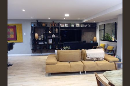Apartamento para alugar com 166m², 3 quartos e 2 vagasSala