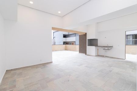 Apartamento para alugar com 39m², 2 quartos e 1 vaga Apartamento para alugar com 39m², 2 quartos e 1 vagaÁrea comum - Churrasqueira