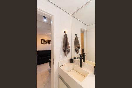 Apartamento para alugar com 53m², 2 quartos e 1 vaga Apartamento para alugar com 53m², 2 quartos e 1 vagaBanheiro