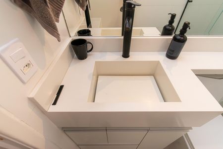 Apartamento para alugar com 53m², 2 quartos e 1 vaga Apartamento para alugar com 53m², 2 quartos e 1 vagaBanheiro