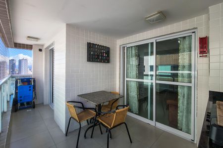 Apartamento para alugar com 68m², 2 quartos e 1 vaga Apartamento para alugar com 68m², 2 quartos e 1 vagaSacada