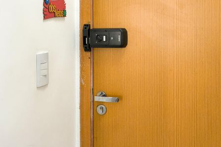 Apartamento para alugar com 68m², 2 quartos e 1 vaga Apartamento para alugar com 68m², 2 quartos e 1 vagaFechadura eletrônica