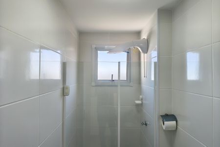 Apartamento para alugar com 68m², 2 quartos e 1 vaga Apartamento para alugar com 68m², 2 quartos e 1 vagaBanheiro da Suíte