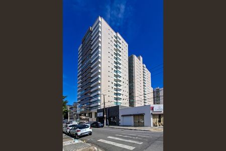 Apartamento para alugar com 68m², 2 quartos e 1 vaga Apartamento para alugar com 68m², 2 quartos e 1 vagaFachada