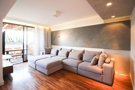 Apartamento à venda com 120m², 1 quarto e 1 vagaSala