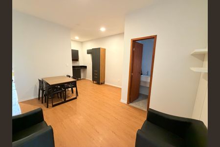 Sala de kitnet/studio para alugar com 1 quarto, 29m² em Cascatinha, Juiz de Fora