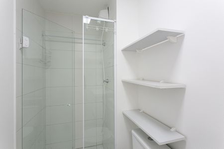 Apartamento para alugar com 33m², 2 quartos e sem vaga Apartamento para alugar com 33m², 2 quartos e sem vagaBanheiro