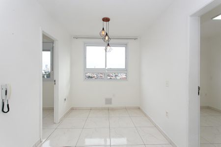 Sala de apartamento para alugar com 2 quartos, 33m² em Cidade Mãe do Céu, São Paulo