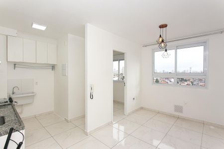 Sala de apartamento para alugar com 2 quartos, 33m² em Cidade Mãe do Céu, São Paulo
