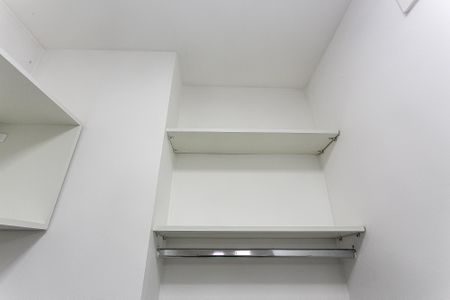 Apartamento para alugar com 33m², 2 quartos e sem vaga Apartamento para alugar com 33m², 2 quartos e sem vagaÁrea de Serviço - Tanque