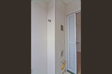 Apartamento para alugar com 32m², 2 quartos e sem vaga Apartamento para alugar com 32m², 2 quartos e sem vagaVaranda