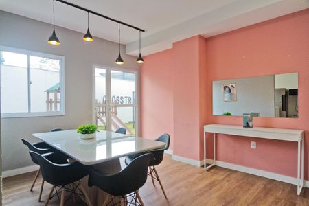 Apartamento para alugar com 32m², 2 quartos e sem vaga Apartamento para alugar com 32m², 2 quartos e sem vagaÁrea comum - Salão de festas