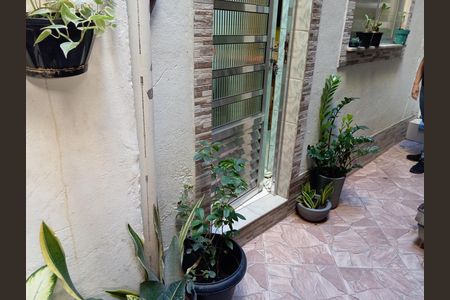 Casa para alugar com 75m², 3 quartos e 1 vaga Casa para alugar com 75m², 3 quartos e 1 vagaEntrada
