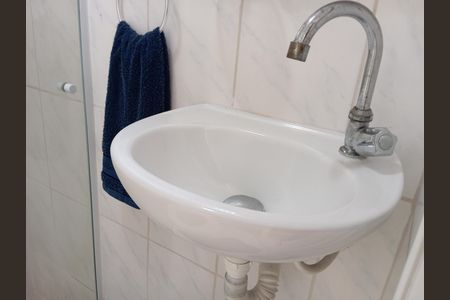 Casa para alugar com 75m², 3 quartos e 1 vaga Casa para alugar com 75m², 3 quartos e 1 vagaBanheiro