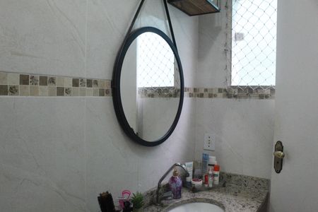 Casa de condomínio à venda com 118m², 4 quartos e 2 vagasBanheiro da Suíte 2
