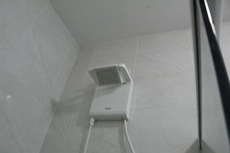 Casa de condomínio à venda com 118m², 4 quartos e 2 vagasBanheiro da Suíte 2