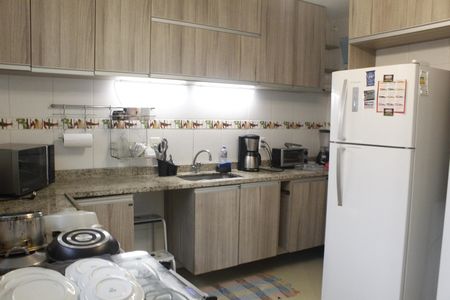 Cozinha de casa de condomínio à venda com 4 quartos, 118m² em Taquara, Rio de Janeiro