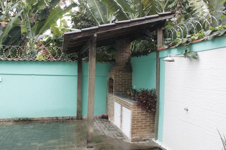 Casa de condomínio à venda com 118m², 4 quartos e 2 vagasÁrea externa