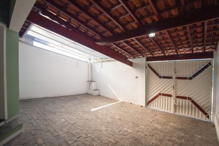 Casa para alugar com 80m², 2 quartos e 2 vagas Casa para alugar com 80m², 2 quartos e 2 vagasGaragem