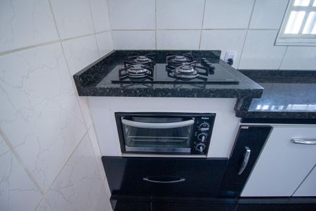 Casa para alugar com 80m², 2 quartos e 2 vagas Casa para alugar com 80m², 2 quartos e 2 vagasCozinha