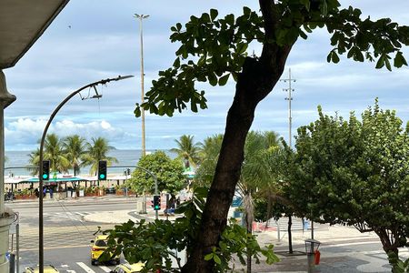Apartamento para alugar com 85m², 2 quartos e sem vaga