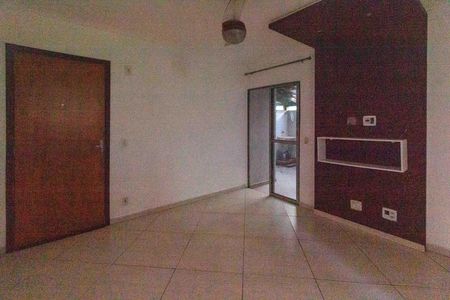 Sala de apartamento para alugar com 2 quartos, 49m² em Água Chata, Guarulhos