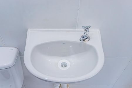 Apartamento para alugar com 32m², 2 quartos e sem vaga Apartamento para alugar com 32m², 2 quartos e sem vagaBanheiro