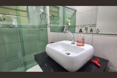 Apartamento à venda com 69m², 3 quartos e 1 vaga Apartamento à venda com 69m², 3 quartos e 1 vagaBanheiro Social