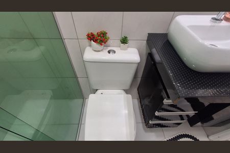 Apartamento à venda com 69m², 3 quartos e 1 vaga Apartamento à venda com 69m², 3 quartos e 1 vagaBanheiro Social