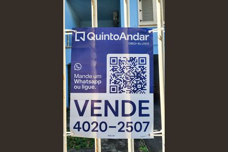 Casa à venda com 520m², 4 quartos e 4 vagas Casa à venda com 520m², 4 quartos e 4 vagasPlaca NEIO-367