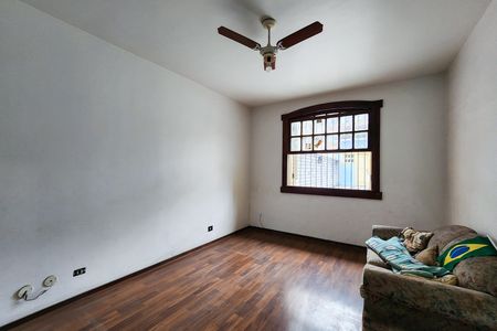 Casa à venda com 520m², 4 quartos e 4 vagas Casa à venda com 520m², 4 quartos e 4 vagasQuarto 2