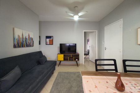 Sala de apartamento para alugar com 2 quartos, 55m² em Solemar, Praia Grande