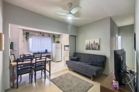 Sala de apartamento para alugar com 2 quartos, 55m² em Solemar, Praia Grande
