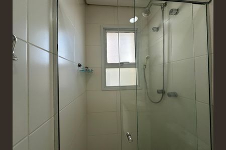 Apartamento para alugar com 66m², 2 quartos e 1 vaga Apartamento para alugar com 66m², 2 quartos e 1 vagaBanheiro da Suíte
