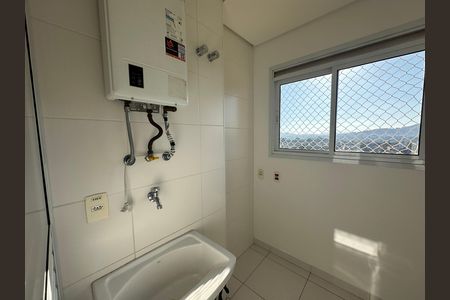 Apartamento para alugar com 66m², 2 quartos e 1 vaga Apartamento para alugar com 66m², 2 quartos e 1 vagaÁrea de Serviço