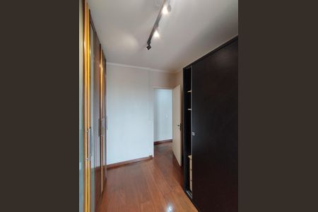 Apartamento à venda com 167m², 3 quartos e 3 vagas Apartamento à venda com 167m², 3 quartos e 3 vagasQuarto