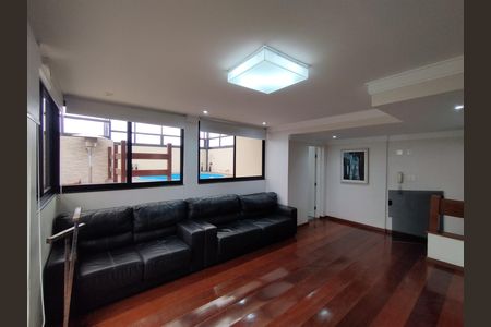 Apartamento à venda com 167m², 3 quartos e 3 vagas Apartamento à venda com 167m², 3 quartos e 3 vagasCobertura
