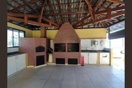 Apartamento à venda com 167m², 3 quartos e 3 vagas Apartamento à venda com 167m², 3 quartos e 3 vagasÁrea comum - Churrasqueira