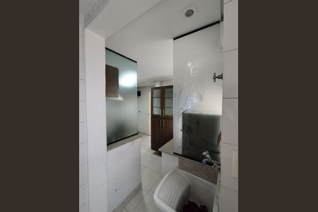 Apartamento à venda com 167m², 3 quartos e 3 vagas Apartamento à venda com 167m², 3 quartos e 3 vagasÁrea de Serviço