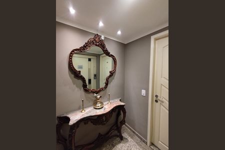Apartamento à venda com 167m², 3 quartos e 3 vagas Apartamento à venda com 167m², 3 quartos e 3 vagasHall de entrada