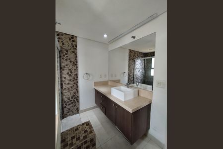 Apartamento à venda com 167m², 3 quartos e 3 vagas Apartamento à venda com 167m², 3 quartos e 3 vagasBanheiro - torneira