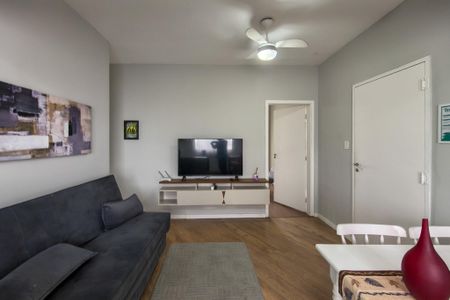 Apartamento para alugar com 55m², 2 quartos e sem vagaSala