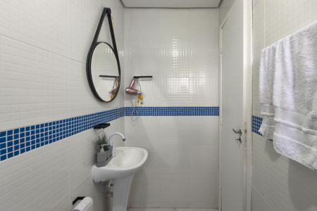 Apartamento para alugar com 55m², 2 quartos e sem vagaBanheiro da Suíte